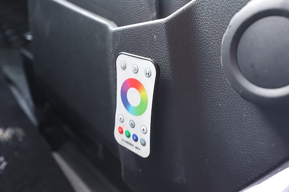 Volkswagen Crafter 13 of 19