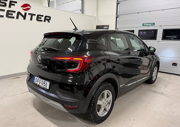Renault Captur 5 of 5