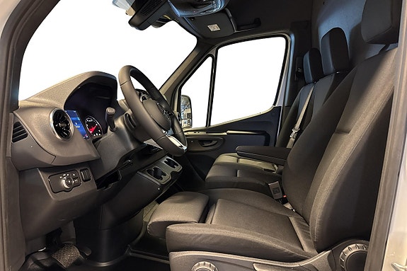 Mercedes-Benz Sprinter 317 19 of 19