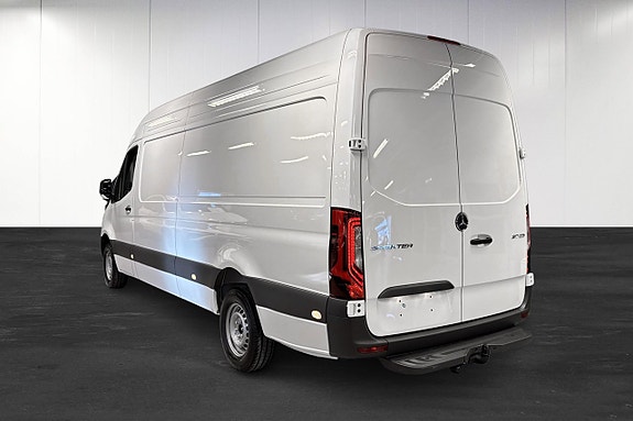 Mercedes-Benz Sprinter 317 4 of 19