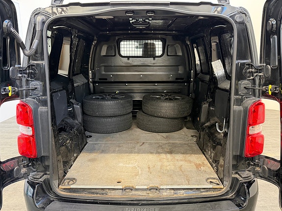 Toyota Proace 12 of 12