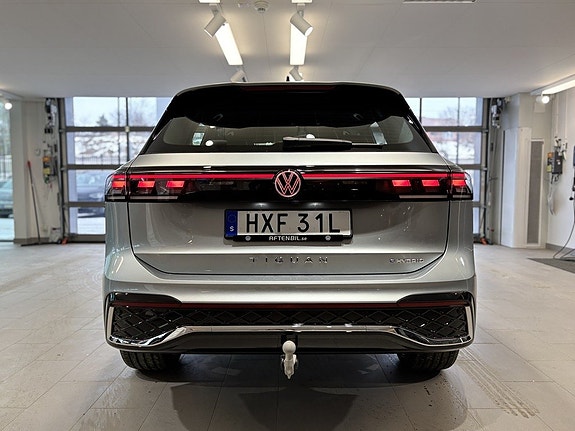 Volkswagen Tiguan 7 of 20