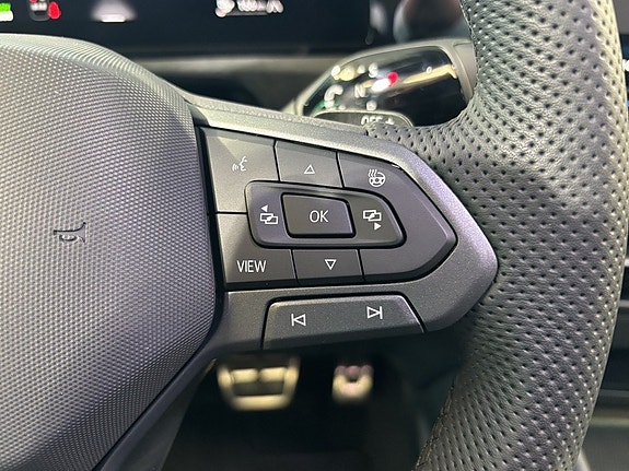 Volkswagen Tiguan 15 of 20