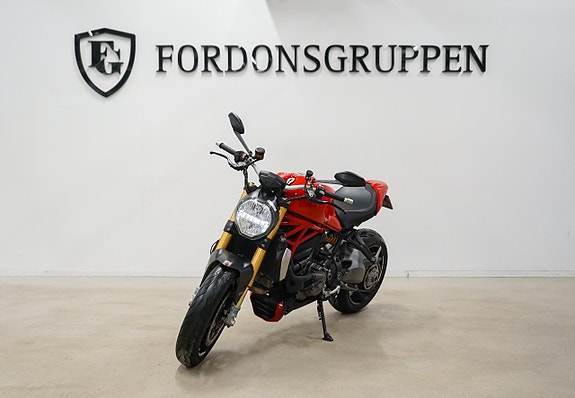 Ducati Monster S 1200 / Termignoni / SE SPEC