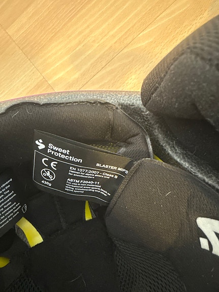 Product image 3 of 4