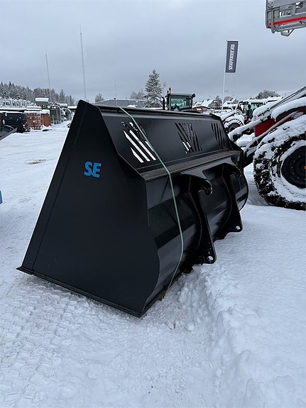 SE Equipment  Snöskopa 4000L
