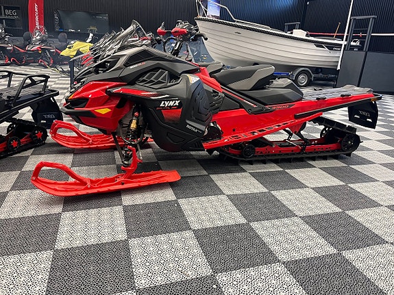 Lynx Brutal RE 400mm 900 ACE Turbo R -25 *8mil*