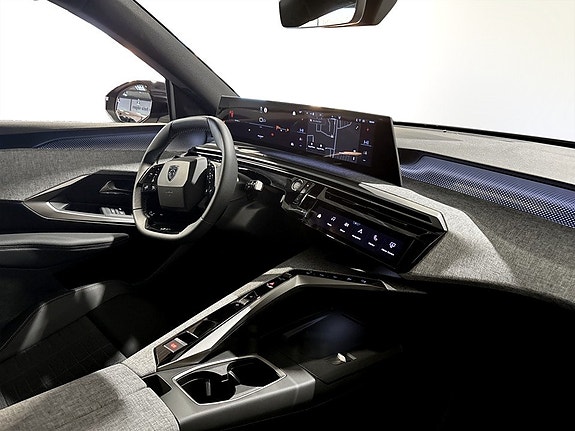 Peugeot 5008 11 of 15