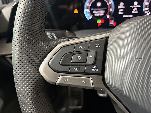 Volkswagen Golf I 10 of 17