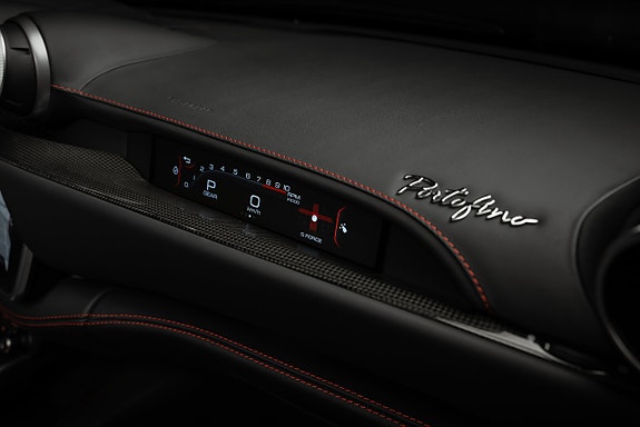 Ferrari Portofino 11 of 16
