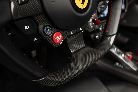Ferrari Portofino 10 of 16