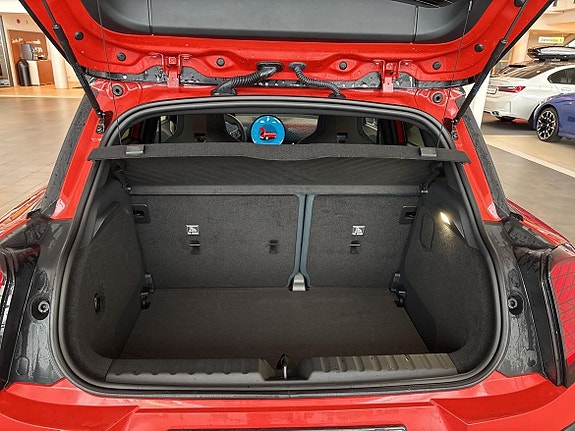 MINI Aceman E 10 of 16