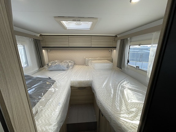 Adria COMPACT DL 60Y - Fiat MultiJet3 140HP (103kW) 35L 12 of 18