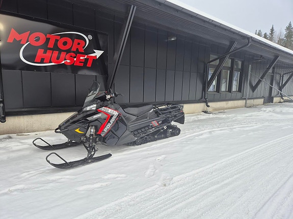 Polaris 800 TITAN XC -19