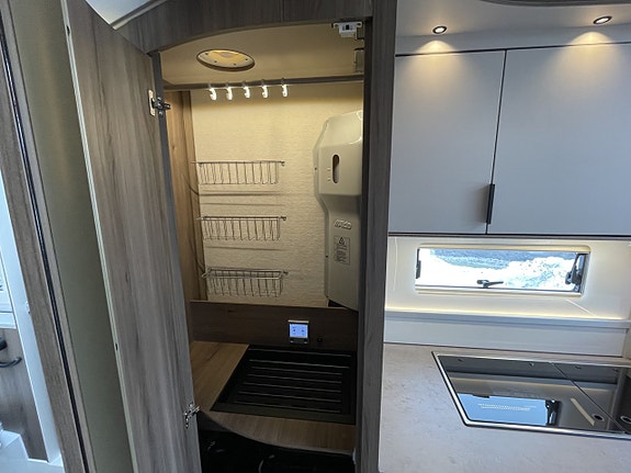 Kabe TRAVEL MASTER NOVUM N720 LXL 19 of 21