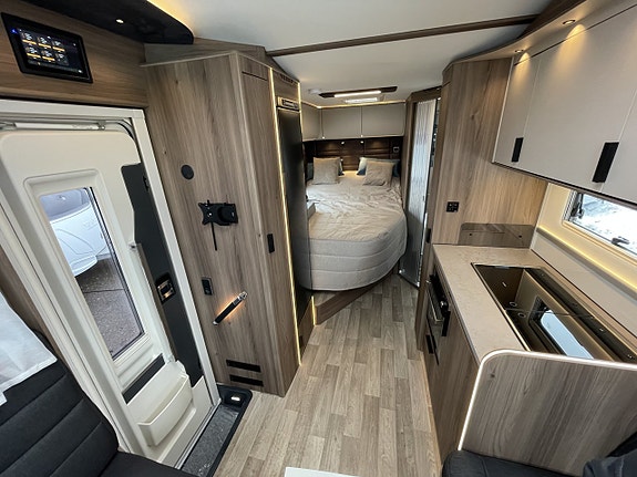 Kabe TRAVEL MASTER NOVUM N720 LXL 13 of 21
