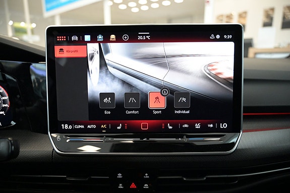 Volkswagen Golf I 18 of 28
