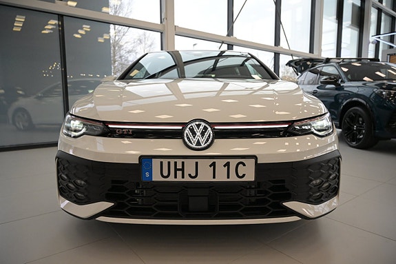 Volkswagen Golf I 3 of 28