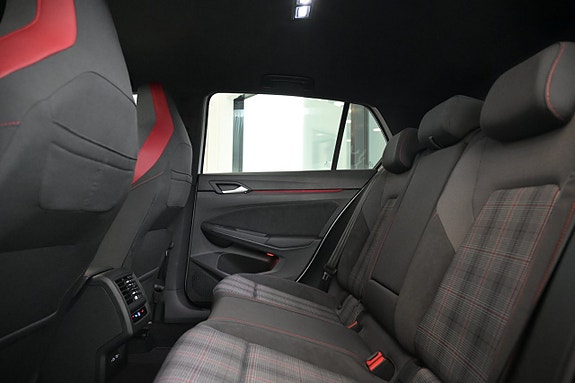 Volkswagen Golf I 27 of 28