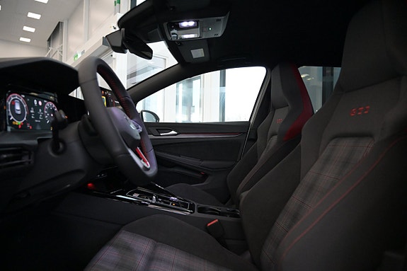Volkswagen Golf I 22 of 28