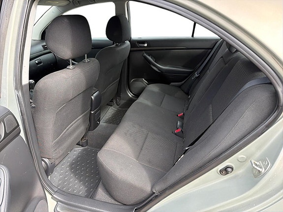 Toyota Avensis 10 of 20