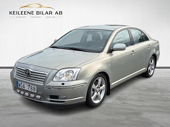 Toyota Avensis 3 of 20