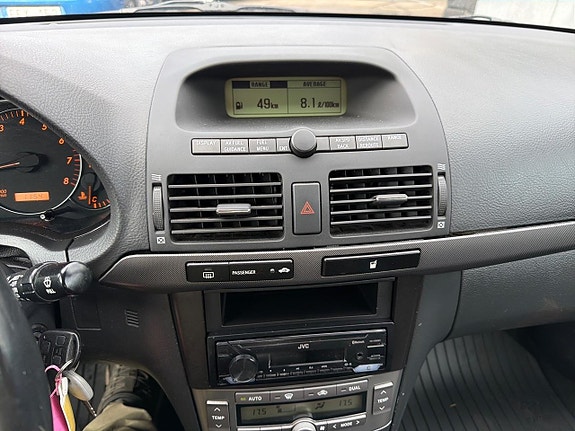 Toyota Avensis 10 of 20