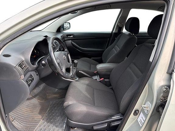 Toyota Avensis 14 of 20