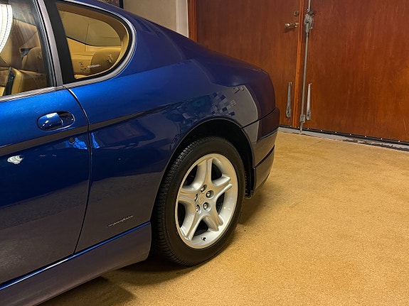Ferrari 456 8 of 30
