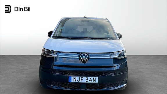 Volkswagen Multivan 4 of 5