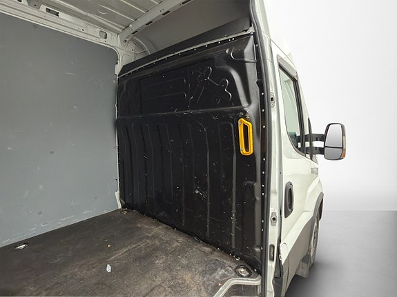 Iveco Daily 12 of 27