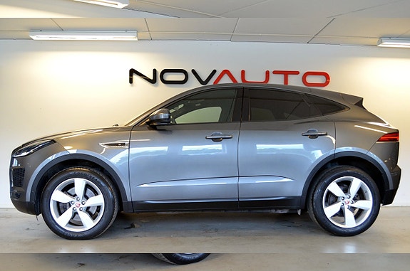 Jaguar E-PACE 4 of 25