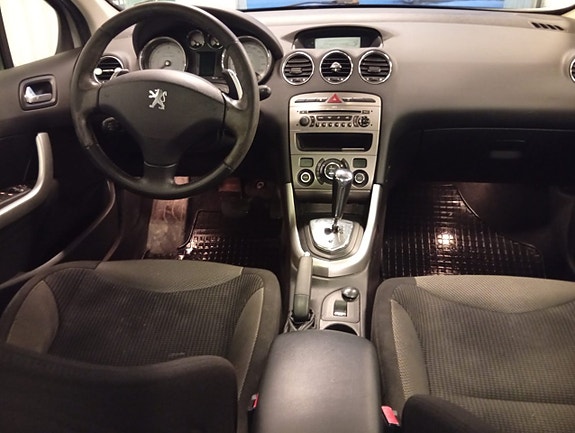 Peugeot 308 5 of 5
