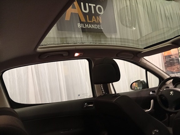 Peugeot 308 6 of 8