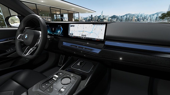 BMW 530e 13 of 13