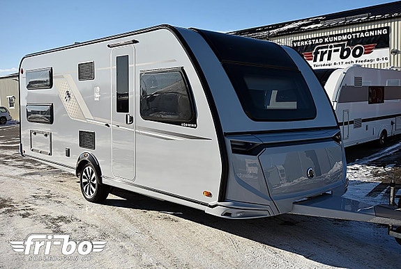 Knaus 580 UK Südwind Black Selection, Barnkammare