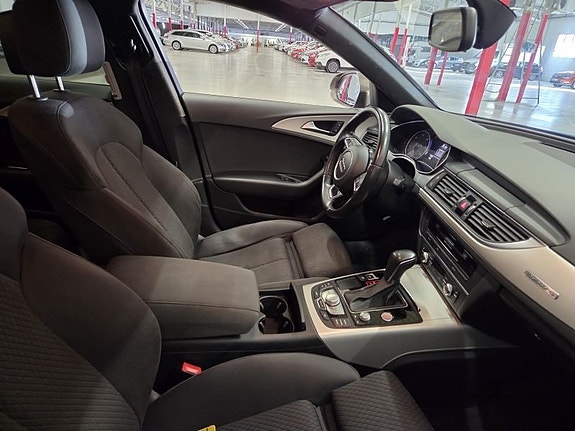 Audi A6 4 of 5
