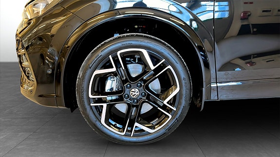Volkswagen Tiguan 6 of 13