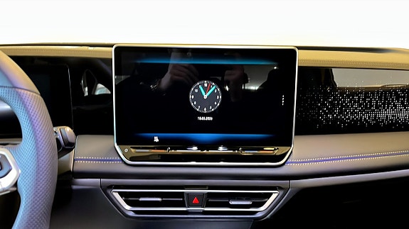Volkswagen Tiguan 10 of 13