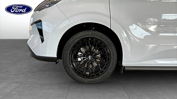Ford Transit Custom 320L 9 of 10