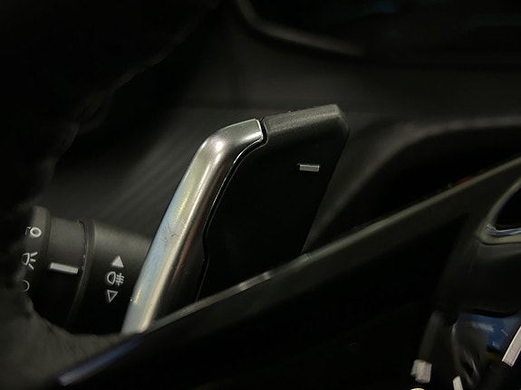 Peugeot 208 25 of 28