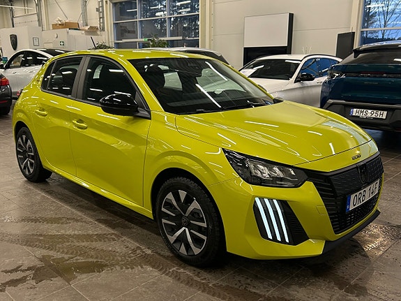 Peugeot 208 9 of 28