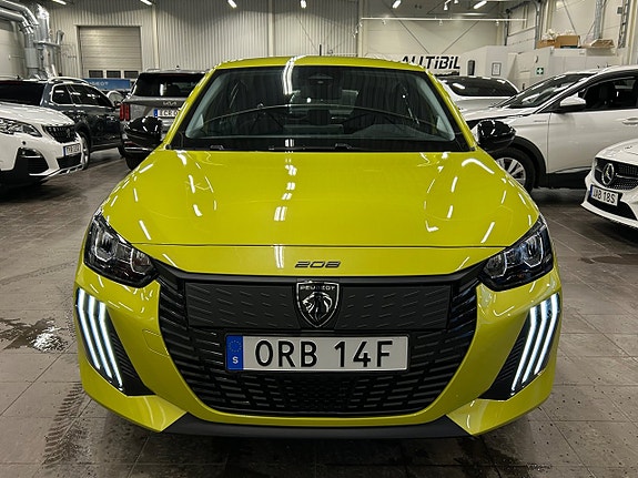 Peugeot 208 10 of 28