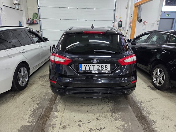 Ford Mondeo 7 of 15