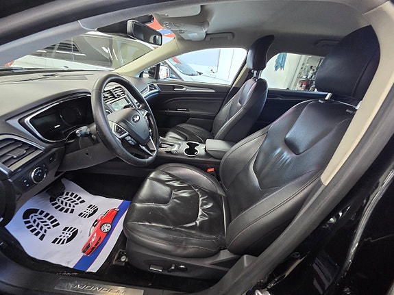 Ford Mondeo 8 of 15