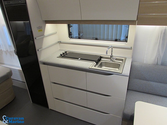 Adria Adora 613 UT / Kampanj / Alde / Queenbed / Vi tar inbyte 5 of 16
