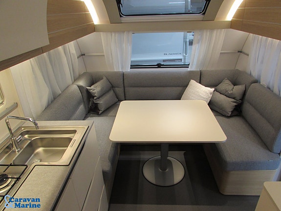 Adria Adora 613 UT / Kampanj / Alde / Queenbed / Vi tar inbyte 8 of 16