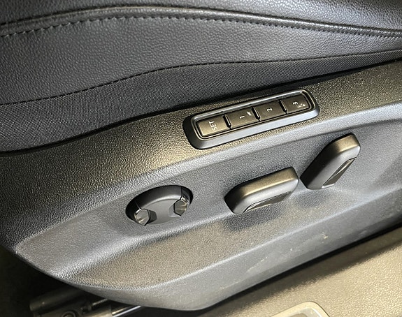 Volkswagen Tiguan 21 of 23