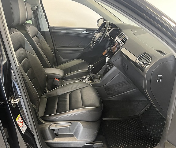 Volkswagen Tiguan 9 of 23