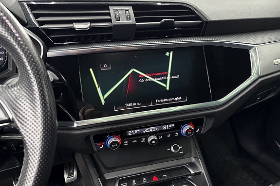 Audi Q3 10 of 17
